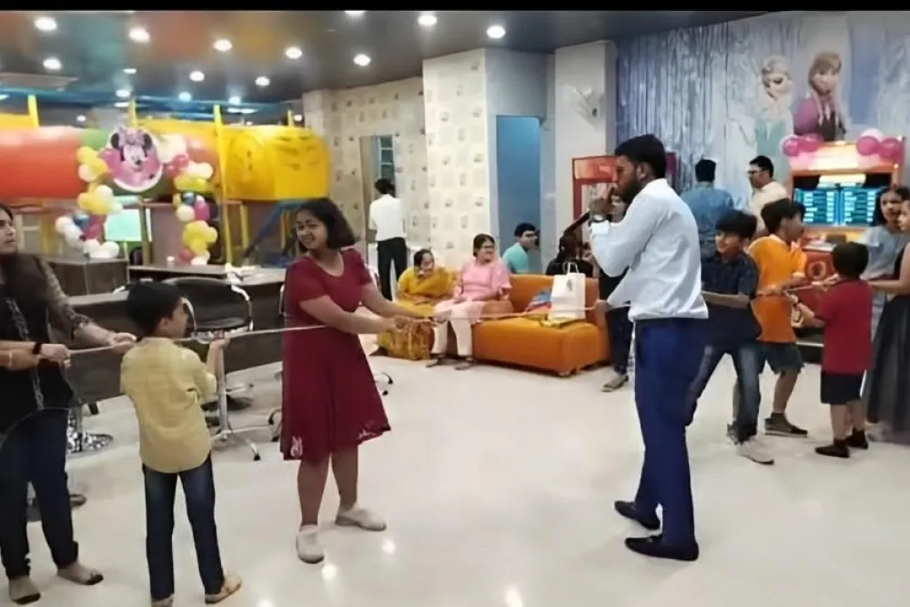 Game Coordinator Decoration Services in Greater Noida